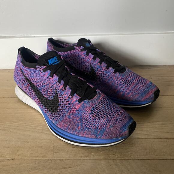 nike flyknit racer size 9.5